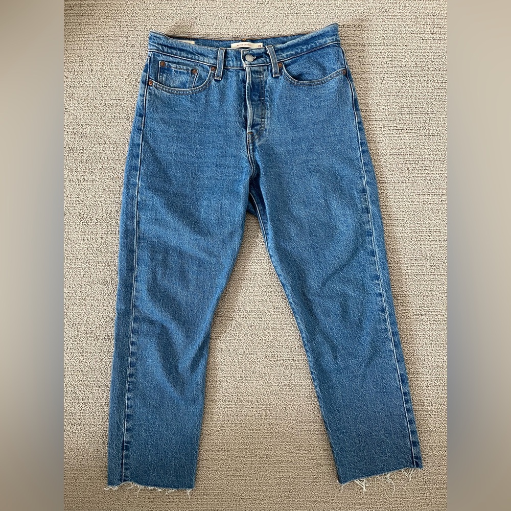 Levi’s Wedgie Straight Ankle Jeans